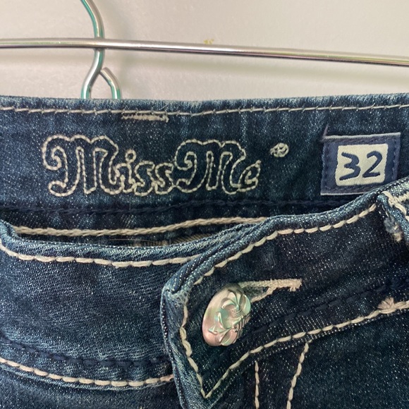EUC MISS ME BOOCUT JEANS - Picture 2 of 4